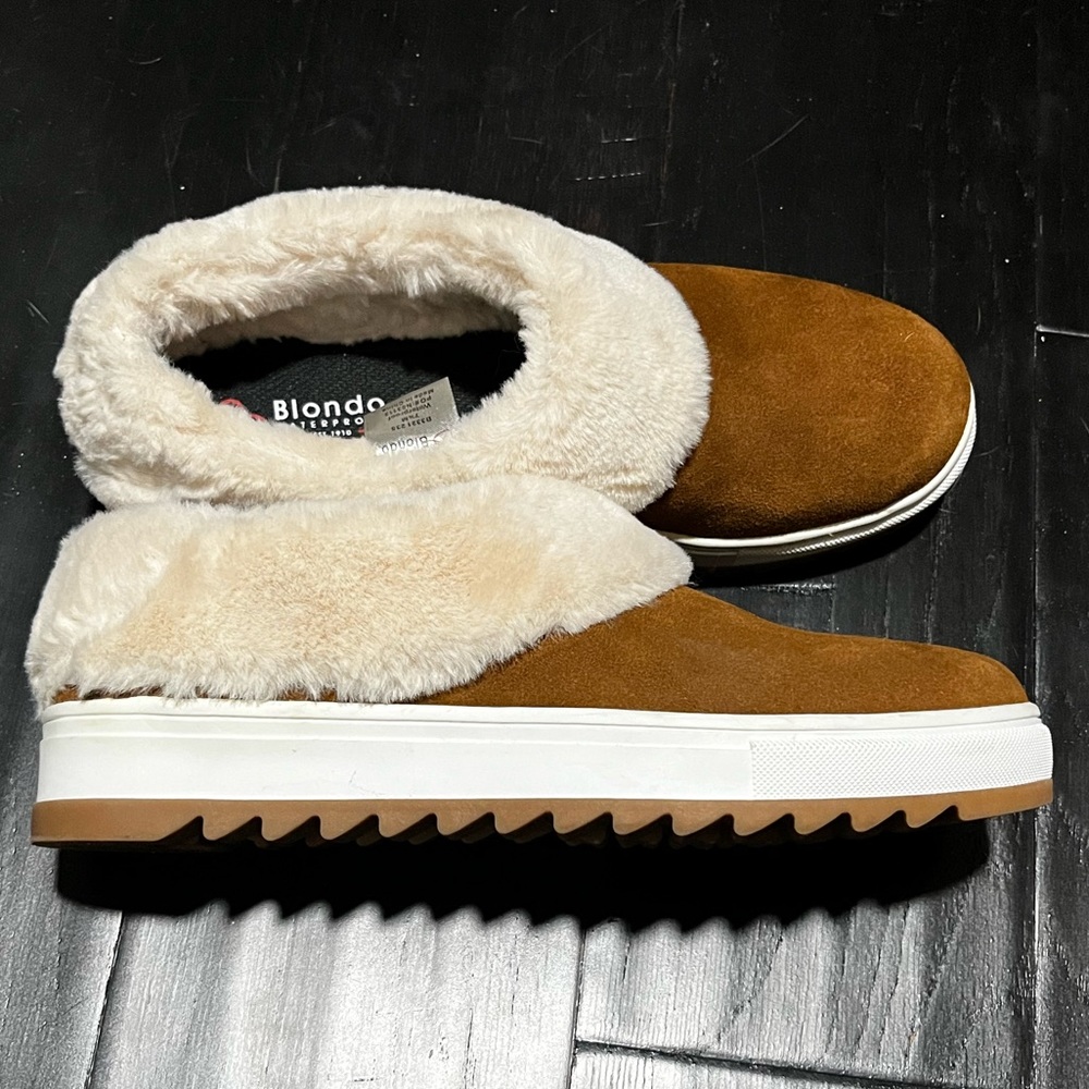 Blondo Suri Waterproof Slip-on